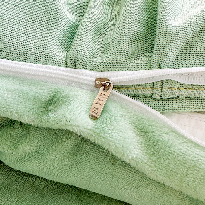 91家纺网 家纺一手货源 找家纺 苏米娜12斤230g全消光牛奶绒夹棉床盖四件套兔兔绒绒蕾丝床裙款四件套