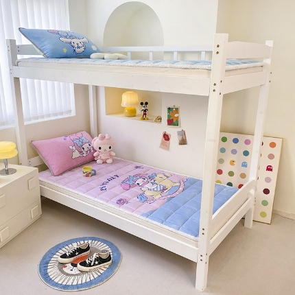 91家纺网 家纺一手货源 找家纺 （总）米帛家纺 2024新款三丽鸥牛奶绒学生床垫软垫