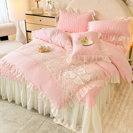 91家纺网 家纺一手货源 找家纺 苏米娜2025韩版法式公主风少女心水洗棉立体花绣花床盖款四件套蕾丝花边床盖款夏被四件套
