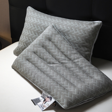 91家纺网 家纺一手货源 找家纺 （总）2024新款 贴合头颈 柔缓承托释放压力 专为颈椎失眠设计