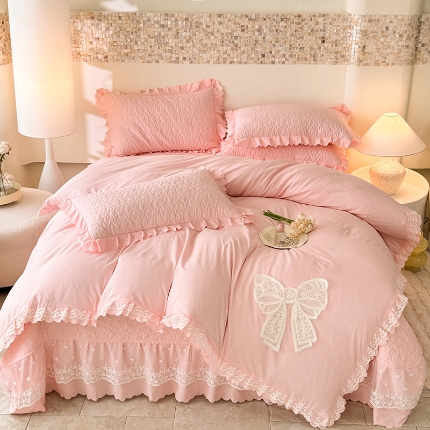 91家纺网 家纺一手货源 找家纺 （总）苏米娜2024韩版法式公主风水洗棉立体花绣花床盖款四件套蕾丝床盖款夏被四件套