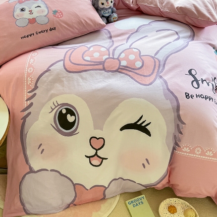 91家纺网 家纺一手货源 找家纺 （总）经年 2025 新款 学生季卡通 40S-13372 大版印花全棉四件套