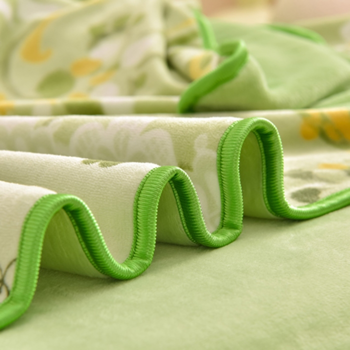 91家纺网 家纺一手货源 找家纺 赛丽雅 2025新款牛奶绒床裙四件套8-9斤法莱绒直播爆款日产2万套 绿意盎然