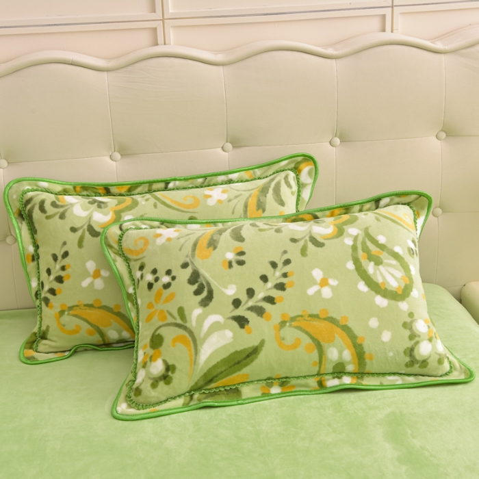 91家纺网 家纺一手货源 找家纺 赛丽雅 2025新款牛奶绒床裙四件套8-9斤法莱绒直播爆款日产2万套 绿意盎然