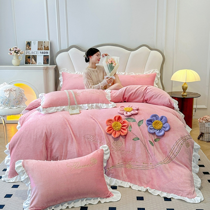 91家纺网 家纺一手货源 找家纺 （总）9斤高端韩版少女心法式公主风贴布绣花牛奶绒四件套小清新绒兔毛绒法莱绒床盖被套丝绒兔毛绒法莱绒床盖被套