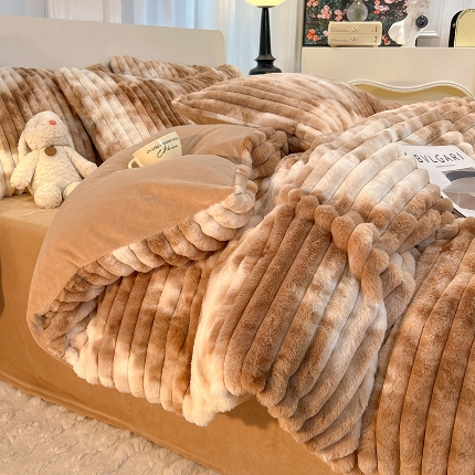 91家纺网 家纺一手货源 找家纺 （总）经年 2025新款兔兔绒牛奶绒四件套-晕彩系列