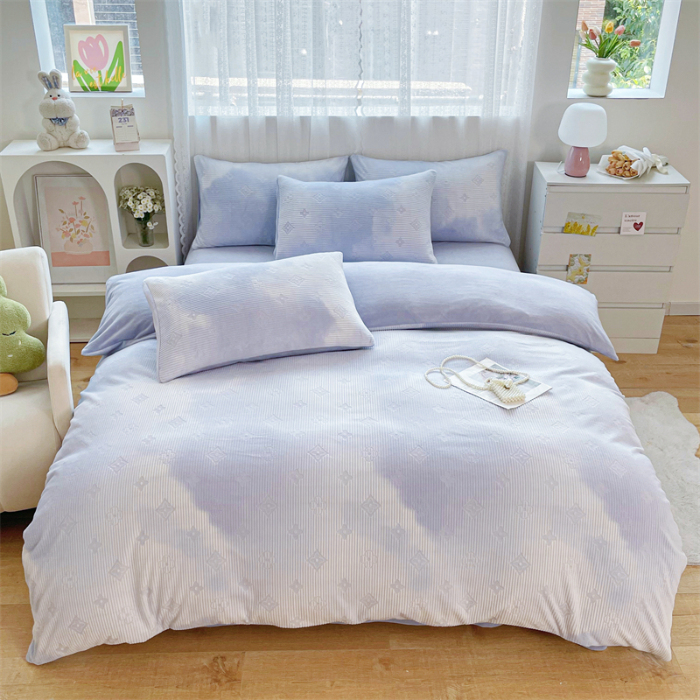 91家纺网 家纺一手货源 找家纺 神州川 直播爆款2024新款欧式烂花3D绣花牛奶绒雕花绒四件套 云中花园