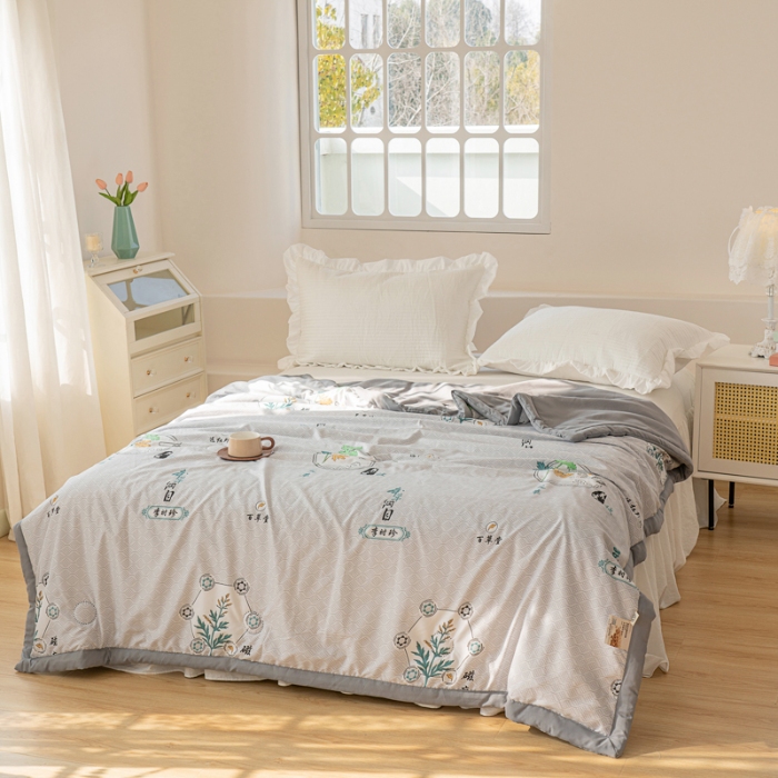 91家纺网 家纺一手货源 找家纺 （总）招财狼床垫 2024新款水洗泡泡棉夏被