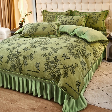 91家纺网 家纺一手货源 找家纺 凤杰 2025新款高克重7斤加厚印花牛奶绒金貂法莱绒四件套 花意浓