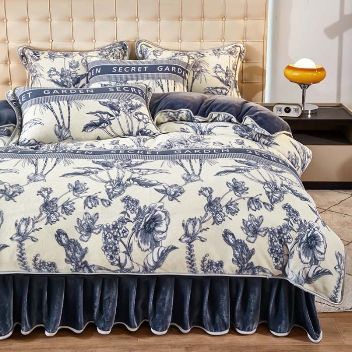 91家纺网 家纺一手货源 找家纺 凤杰 2025新款高克重7斤加厚印花牛奶绒金貂法莱绒四件套 维多利