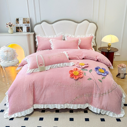 91家纺网 家纺一手货源 找家纺 （总）9斤高端韩版少女心法式公主风贴布绣花牛奶绒四件套小清新绒兔毛绒法莱绒床盖被套丝绒兔毛绒法莱绒床盖被套