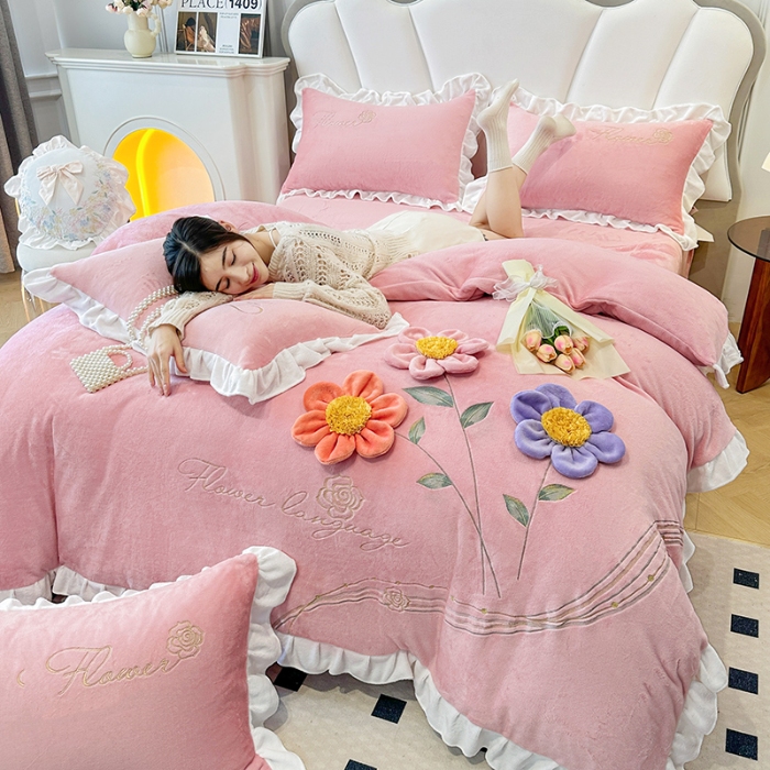 91家纺网 家纺一手货源 找家纺 （总）9斤高端韩版少女心法式公主风贴布绣花牛奶绒四件套小清新绒兔毛绒法莱绒床盖被套丝绒兔毛绒法莱绒床盖被套