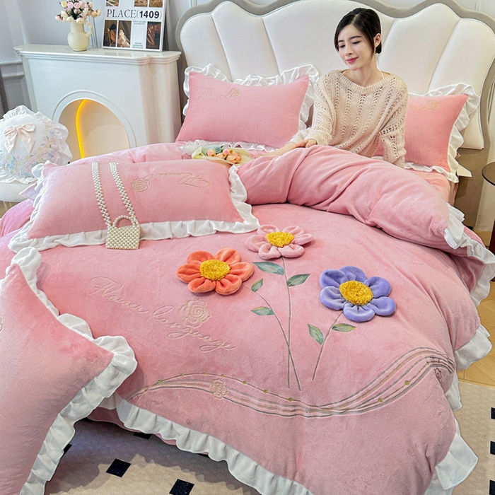 91家纺网 家纺一手货源 找家纺 （总）9斤高端韩版少女心法式公主风贴布绣花牛奶绒四件套小清新绒兔毛绒法莱绒床盖被套丝绒兔毛绒法莱绒床盖被套