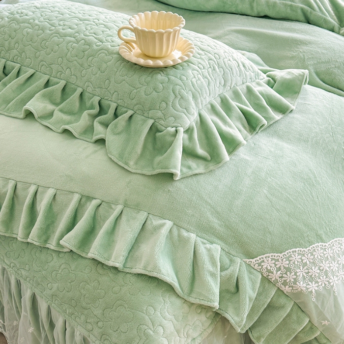 91家纺网 家纺一手货源 找家纺 （总）苏米娜2024秋冬新款220g全消光牛奶绒床盖四件套12斤重加厚婴儿绒法莱绒床裙款床盖款四件套