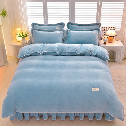 91家纺网 家纺一手货源 找家纺 （总）董成龙2025新款床裙款230克A类全消光婴儿级纯色牛奶绒四件套