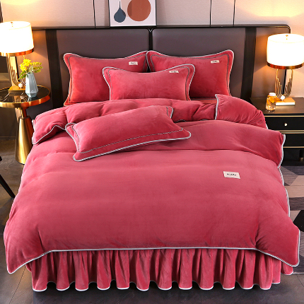 91家纺网 家纺一手货源 找家纺 （总）董成龙2025新款床裙款230克A类全消光婴儿级纯色牛奶绒四件套