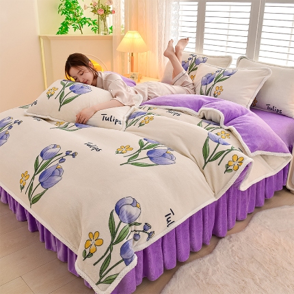 91家纺网 家纺一手货源 找家纺 （总）牵依 2025新款直播床裙小清新印花牛奶绒四件套法兰绒四件套