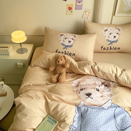 91家纺网 家纺一手货源 找家纺 （总）经年 2025新款 学生季40S-13372大版全棉卡通四件套-小熊比尔