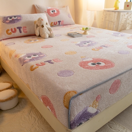 91家纺网 家纺一手货源 找家纺 (总) 慕梵 2025雪花绒印花卡通床笠牛奶绒珊瑚绒床罩