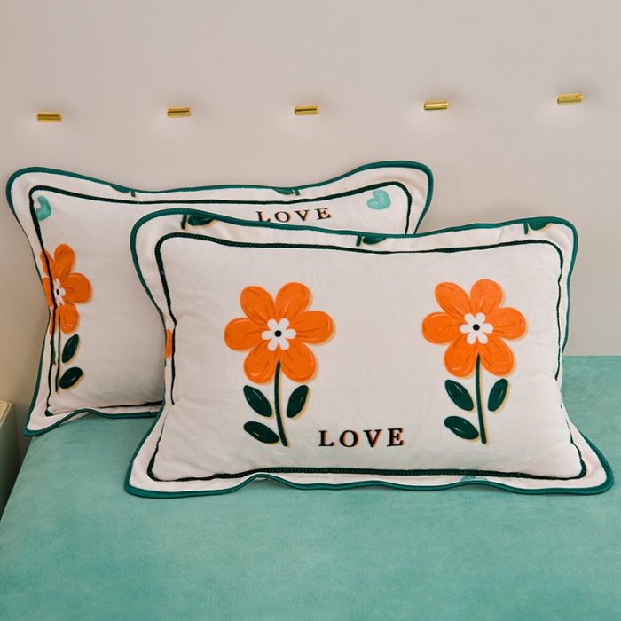 91家纺网 家纺一手货源 找家纺 绒耀 2025新款高克重牛奶绒四件套保暖四件套直播爆款电商爆款 花开朵朵