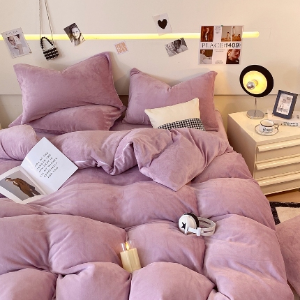 91家纺网 家纺一手货源 找家纺 （总）2025新款 【风格二】纯色牛奶绒四件套牛奶绒被套雪花绒被套塔芙绒被套金貂绒四件套雕花绒四件套直播跨境外贸