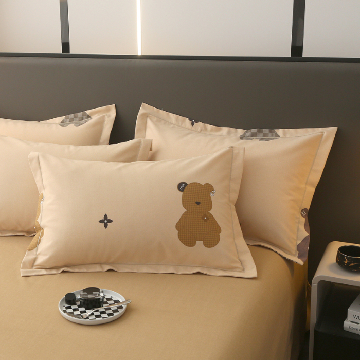 91家纺网 家纺一手货源 找家纺 大吉 2025新款加厚活性喷气磨毛棉四件套被套床单床笠学生单人三件套 路易熊