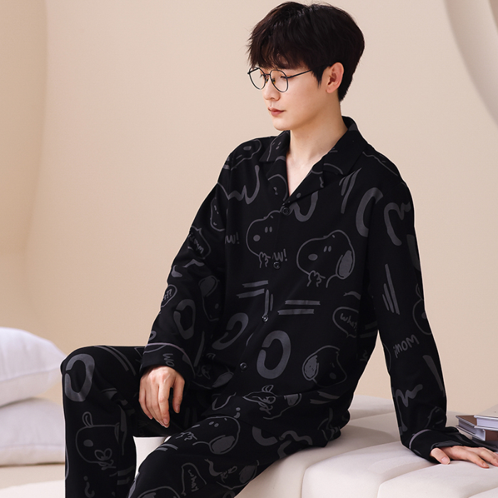 91家纺网 家纺一手货源 找家纺 春秋季新款纯棉休闲简约睡衣高级质量家居服夏季男士宽松舒适睡衣翻领 667男