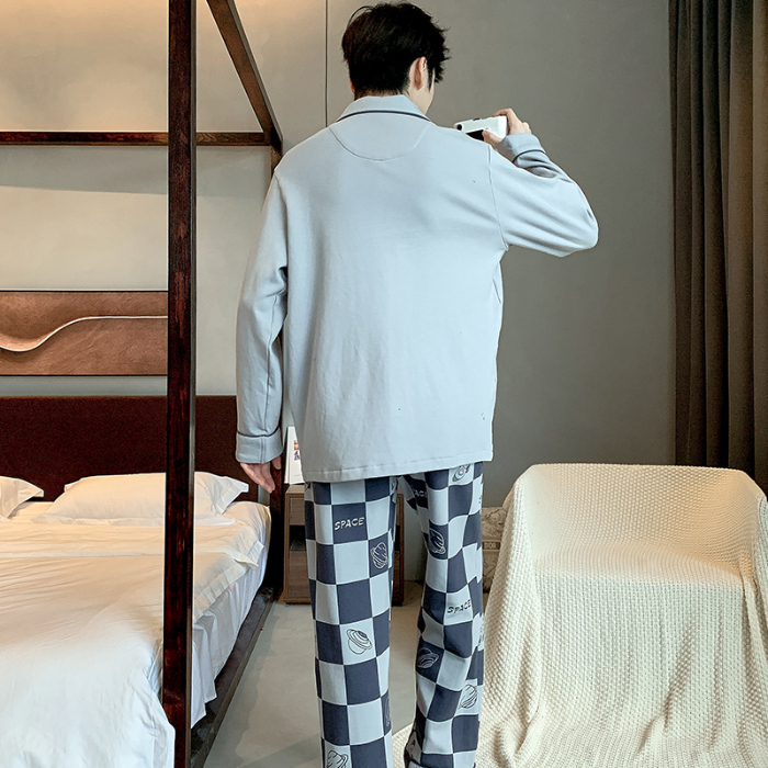 91家纺网 家纺一手货源 找家纺 春秋季新款纯棉休闲简约睡衣高级质量家居服夏季男士宽松舒适睡衣翻领 89298