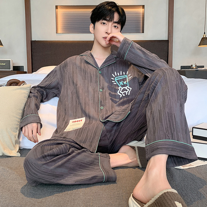 91家纺网 家纺一手货源 找家纺 春秋季新款纯棉休闲简约睡衣高级质量家居服夏季男士宽松舒适睡衣翻领 89325