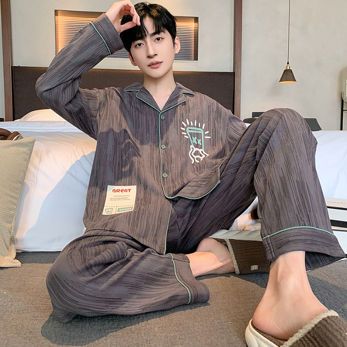 91家纺网 家纺一手货源 找家纺 春秋季新款纯棉休闲简约睡衣高级质量家居服夏季男士宽松舒适睡衣翻领 89325