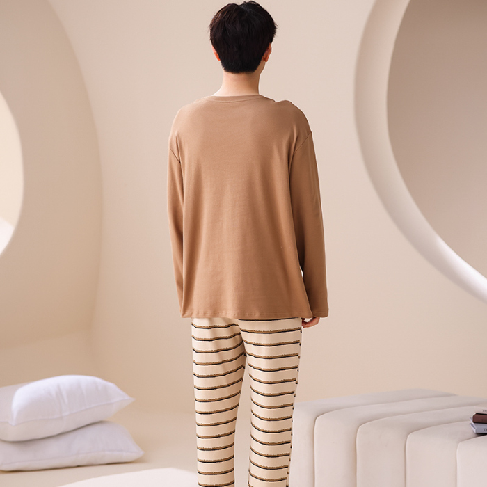 91家纺网 家纺一手货源 找家纺 春秋季纯棉圆领睡衣男士卡通长袖家居服夏季青少年休闲可外穿套装 673男