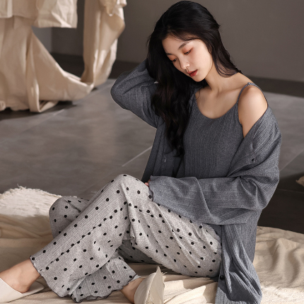 91家纺网 家纺一手货源 找家纺 春秋季新款少女纯棉长袖甜美风睡衣薄款开衫翻领设计可外穿家居服  88262