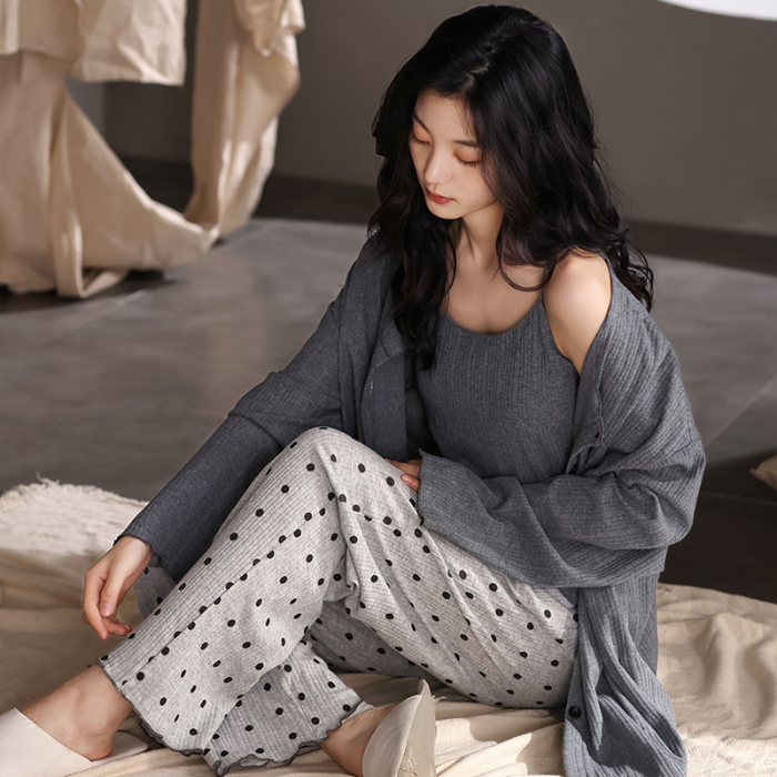 91家纺网 家纺一手货源 找家纺 春秋季新款少女纯棉长袖甜美风睡衣薄款开衫翻领设计可外穿家居服  88262