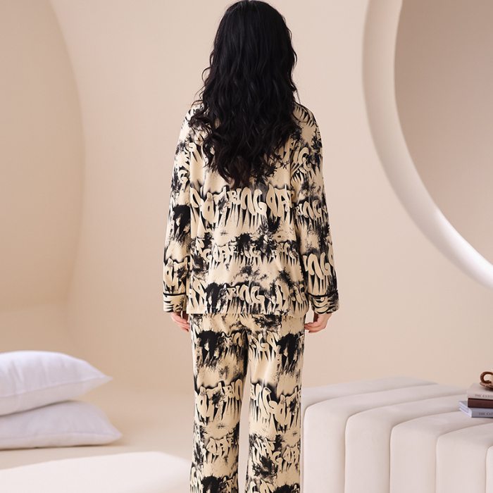 91家纺网 家纺一手货源 找家纺 洛兰沙 春秋季纯棉开衫翻领睡衣少女卡通甜美长袖可外穿家居服套装 664女