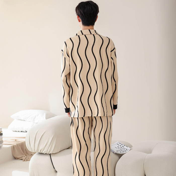 91家纺网 家纺一手货源 找家纺 洛兰沙 春秋季纯棉开衫长袖可外穿家居服睡衣 715男