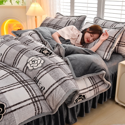 91家纺网 家纺一手货源 找家纺 （总）牵依 2025 直播爆款高克重加厚牛奶绒四件套法兰绒四件套珊瑚绒