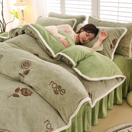 91家纺网 家纺一手货源 找家纺 （总）牵依 2025 直播爆款高克重加厚牛奶绒四件套法兰绒四件套珊瑚绒