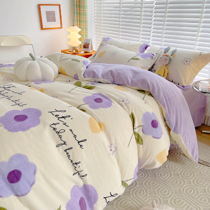 91家纺网 家纺一手货源 找家纺 （总）卡普家居 2025新款加厚保暖牛奶绒系列--四件套