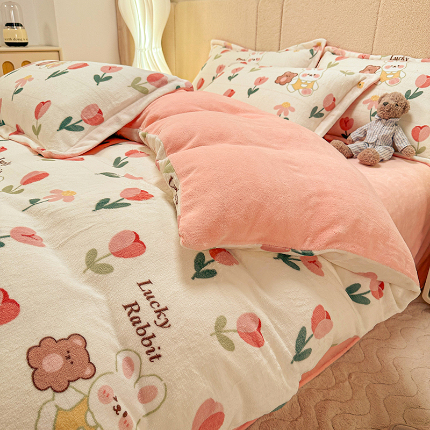 91家纺网 家纺一手货源 找家纺 （总）卡普家居 2025新款加厚保暖牛奶绒系列--四件套