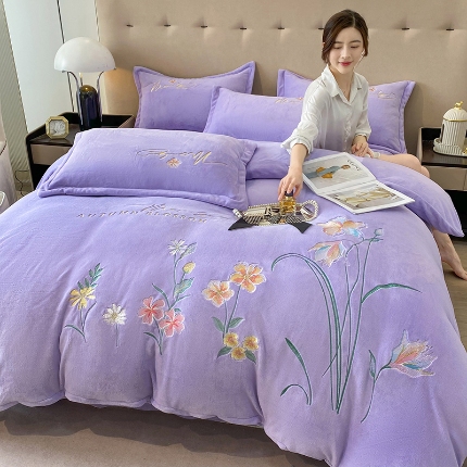 91家纺网 家纺一手货源 找家纺 2025加厚大版花卉牛奶绒四件套小清新公主风韩版婴儿绒宝宝绒兔绒法莱绒金貂绒刺绣花四件套床单床盖款单被套