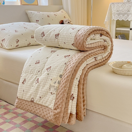 91家纺网 家纺一手货源 找家纺 （总）梦依依 2025新款全棉豆豆绒大豆被纯棉冬被春秋被儿童豆豆被