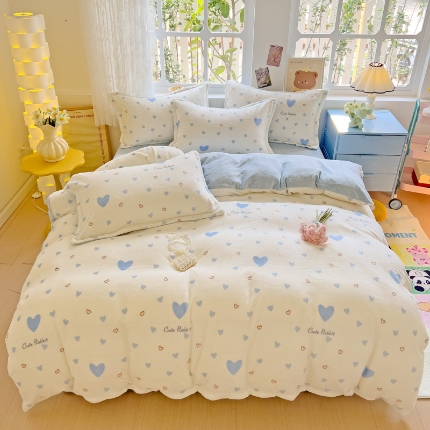 91家纺网 家纺一手货源 找家纺 坚果摄影  小清新牛奶绒四件套样片