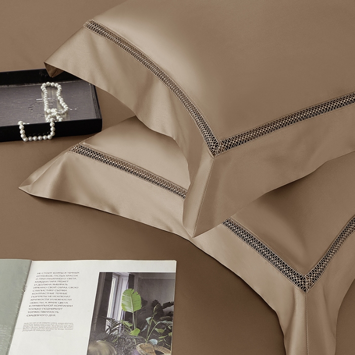 91家纺网 家纺一手货源 找家纺 【2024】140支140S全棉纯色四件套镂空款可选多件套可定制 豪庭摩卡