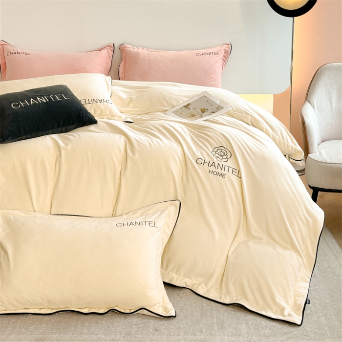 91家纺网 家纺一手货源 找家纺 （总）2024奥裕新款婴儿绒牛奶绒四件套赫曼系列