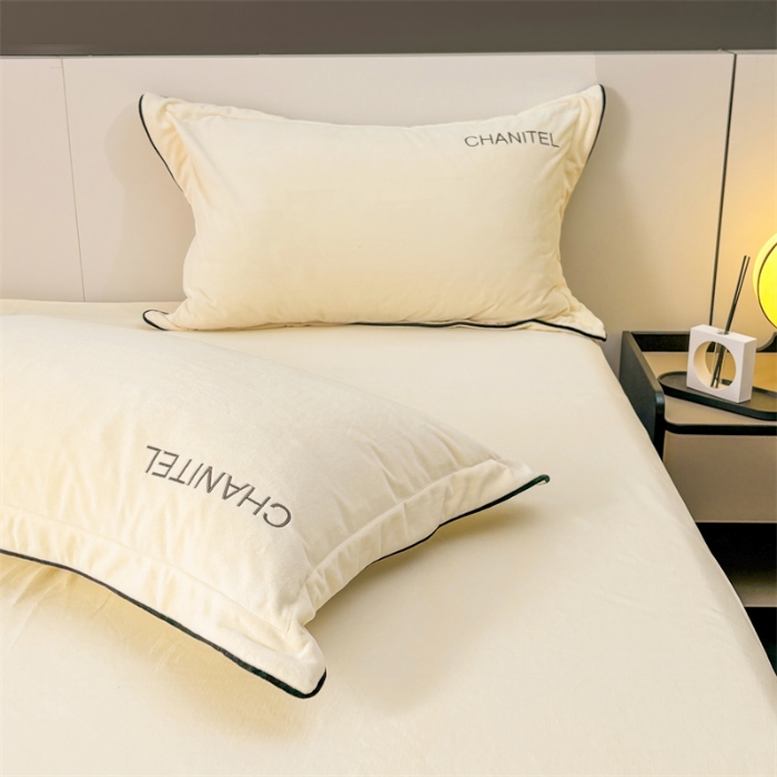 91家纺网 家纺一手货源 找家纺 （总）2024奥裕新款婴儿绒牛奶绒四件套赫曼系列