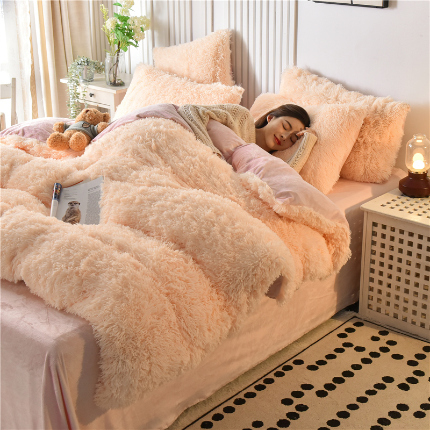 91家纺网 家纺一手货源 找家纺 鑫喜莱 2024新款长毛绒四件套 米黄