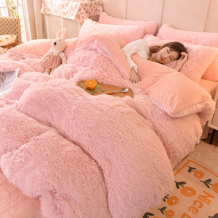 91家纺网 家纺一手货源 找家纺 （总）经年 2025年新款 纯色水貂绒水晶绒长毛绒保暖牛奶绒兔绒四件套 跨境直销