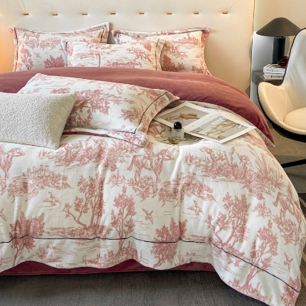 91家纺网 家纺一手货源 找家纺 （总）经年 2025年 新款高克重水墨画工艺款牛奶绒8.5斤四件套