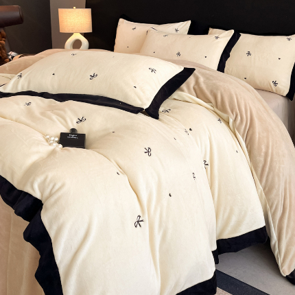 （总）米彩家纺 2024新款A类轻奢风牛奶绒绣花四件套-爱心蝴蝶结系列