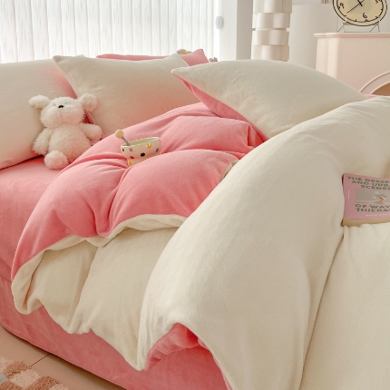 91家纺网 家纺一手货源 找家纺 （总）言熙居 2024直播新款230克8一9斤牛奶绒四件套